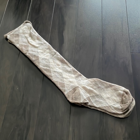 knee high socks - Picture 1 of 2